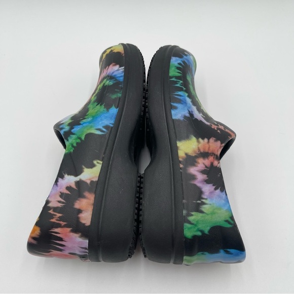 Crocs Neria Pro II Slip On Work Nurse Clogs Shoes Black Tie Dye Womens Size 7 - Picture 9 of 12